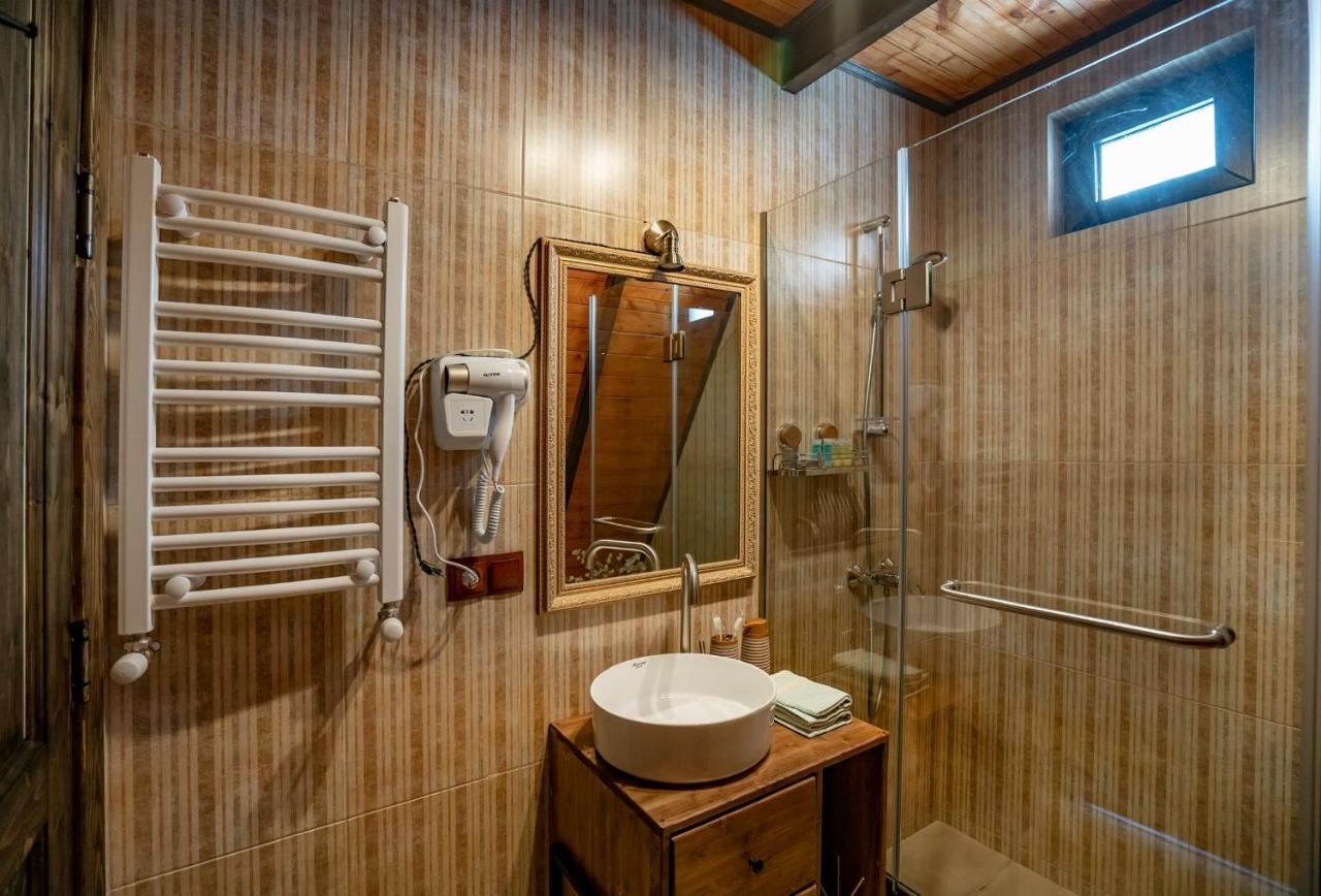 Voyager Villa Казбеги Екстериор снимка